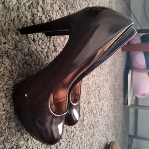 Dark red Steve Madden high platform heels, size 8.5